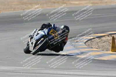 media/Feb-07-2025-CVMA Friday Practice (Fri) [[7034960ba2]]/2-Racer 2/Session 3 (Turn 8)/